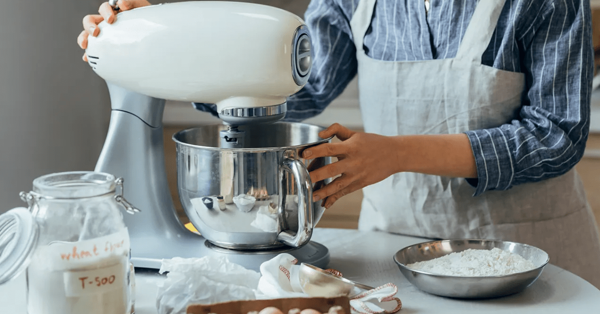 Kitchen Gadgets Every Mom Needs: Must-Have Tools for Effortless Cooking