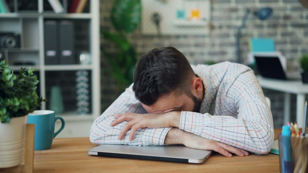 Why Relaxing Is More Important Than You Think 5 Why Relaxing Is More Important Than You Think Health & Wellness