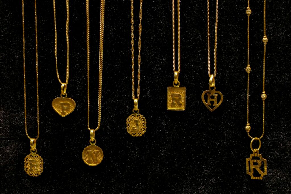 Where to Find the Best Personalized Gifts Online 3 Where to Find the Best Personalized Gifts Online Home & Décor