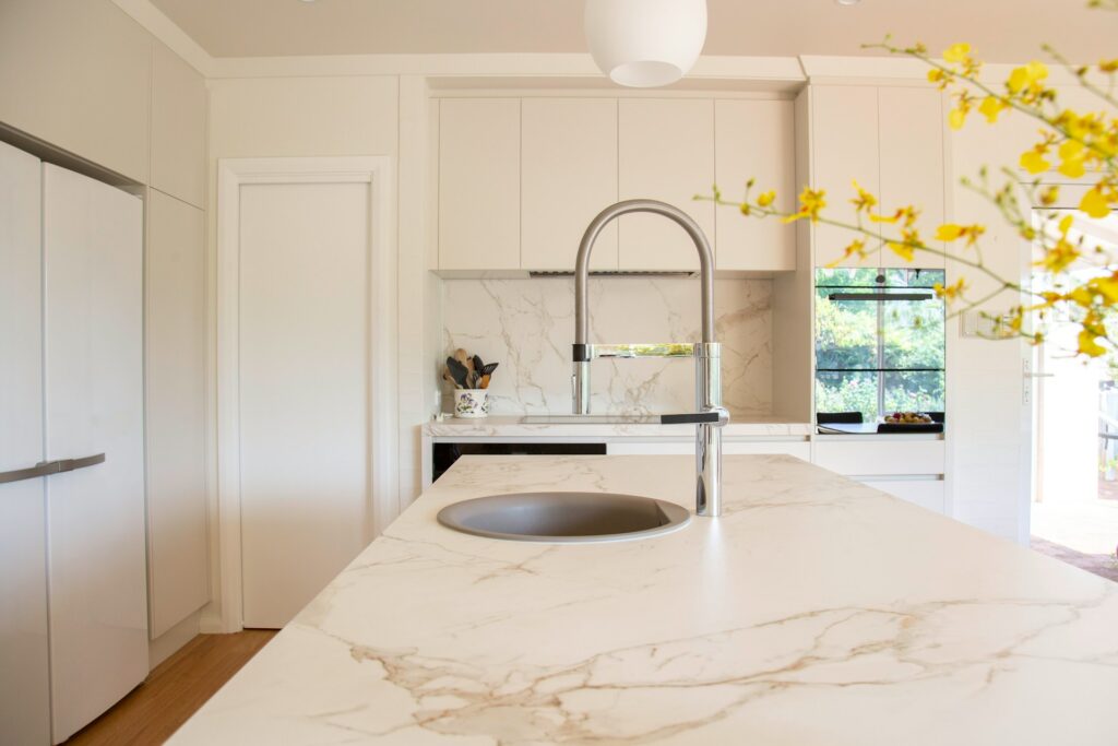 Kitchen Essentials for a More Polished Home 8 Kitchen Essentials for a More Polished Home Home & Décor