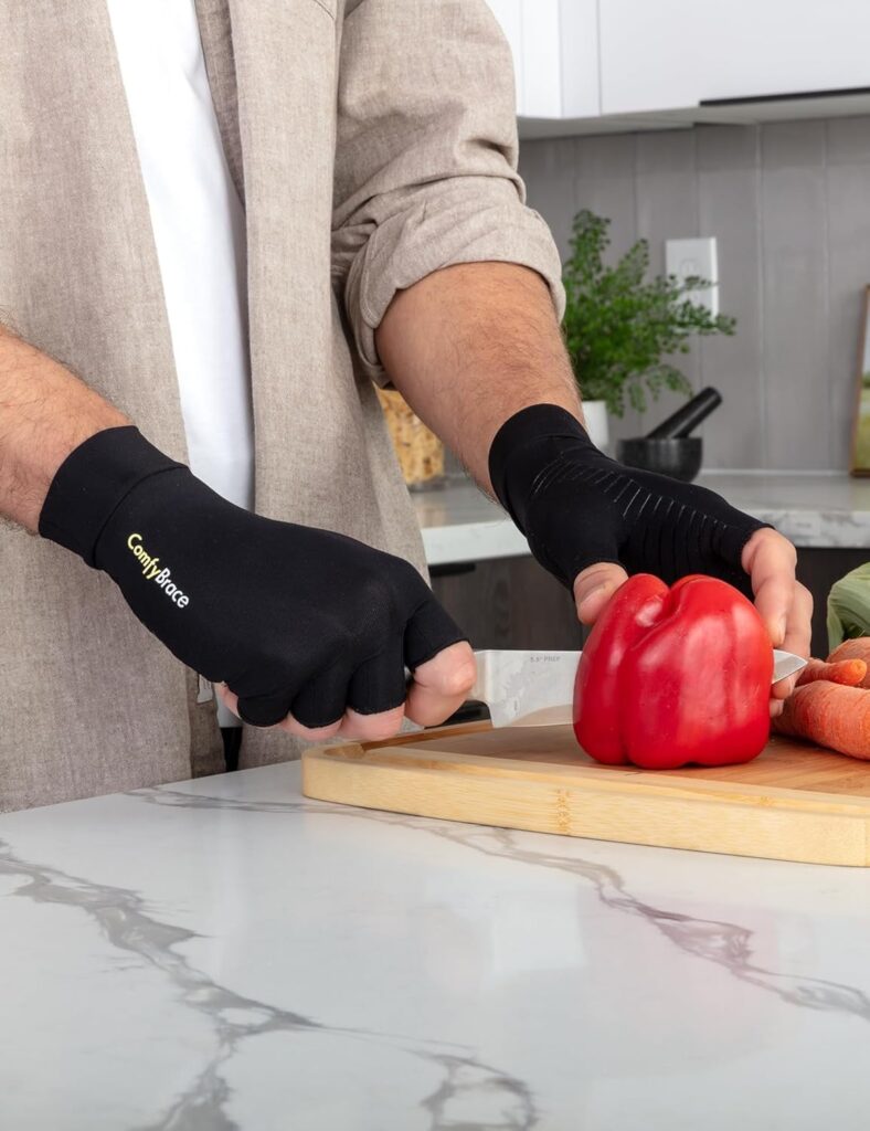 How to Make Daily Tasks Easier When Your Hands Feel Stiff 4 How to Make Daily Tasks Easier When Your Hands Feel Stiff Health & Wellness